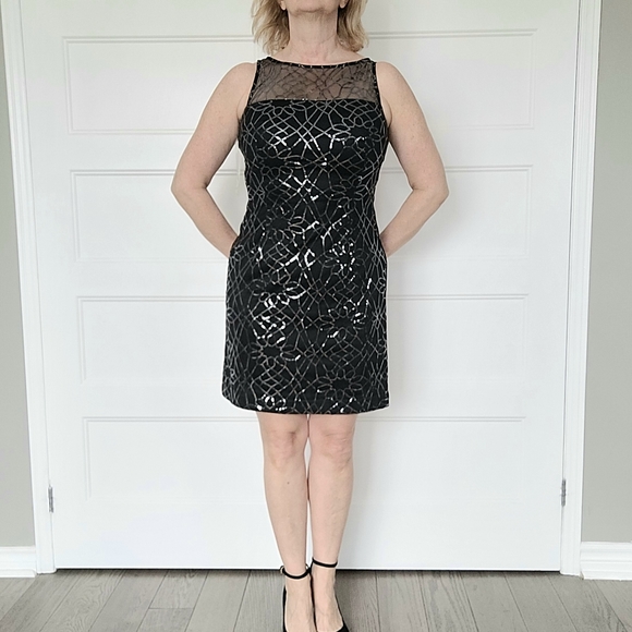 NWOT Chaps size 6 Black and silver cocktail dress - Picture 2 of 12